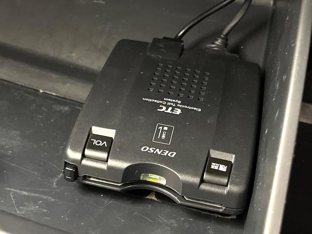 ワゴンR FX-Sリミテッド SDナビ エアコン 電動格納ミラー キーレス 純正14インチアルミ フロアマット パワーウィンドウ ETC(7枚目)