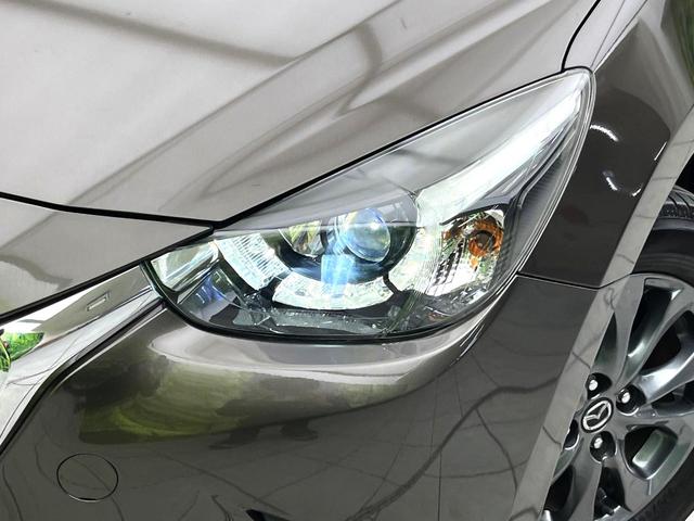 デミオ １３Ｓツーリング　５速ＭＴ　８型マツダコネクトナビ　バックカメラ　衝突軽減ブレーキシステム　スマートキー　ＬＥＤヘッド　純正１５インチアルミ　シートヒーター　オートエアコン　ＥＴＣ　オートライト　電動格納ミラー（12枚目）