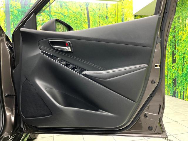 デミオ １３Ｓツーリング　５速ＭＴ　８型マツダコネクトナビ　バックカメラ　衝突軽減ブレーキシステム　スマートキー　ＬＥＤヘッド　純正１５インチアルミ　シートヒーター　オートエアコン　ＥＴＣ　オートライト　電動格納ミラー（21枚目）