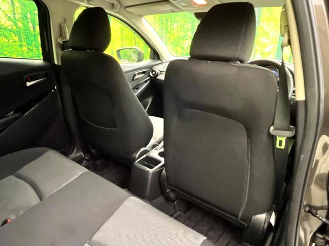 デミオ １３Ｓツーリング　５速ＭＴ　８型マツダコネクトナビ　バックカメラ　衝突軽減ブレーキシステム　スマートキー　ＬＥＤヘッド　純正１５インチアルミ　シートヒーター　オートエアコン　ＥＴＣ　オートライト　電動格納ミラー（36枚目）