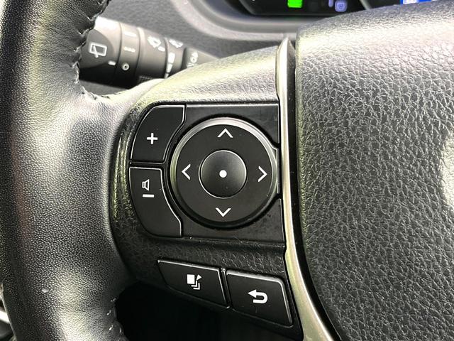 エスクァイア ハイブリッドGiプレミアムパッケジブラックテーラード 禁煙車 純正9型ナビ バックカメラ シートヒーター 両側電動スライドドア LEDヘッド セーフティセンス 純正15インチアルミ スマートキー ETC オートエアコン クルコン オートライト(24枚目)