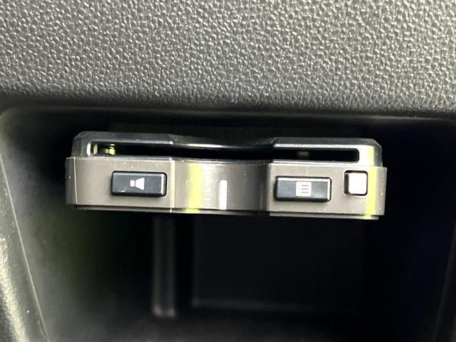 タント カスタムX トップエディションSAIII 禁煙車 SDナビ バックカメラ 電動スライドドア ETC ハーフレザーシート シートヒーター オートマティックハイビーム LEDヘッド アイドリングストップ 横滑り防止装置 スマートキー(7枚目)