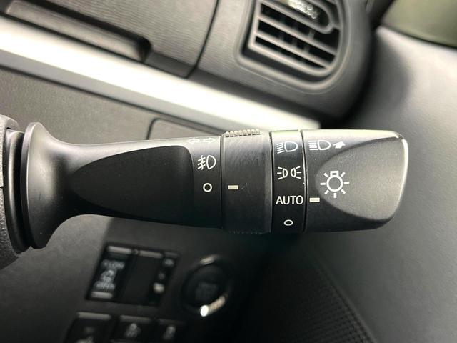 タント カスタムX トップエディションSAIII 禁煙車 SDナビ バックカメラ 電動スライドドア ETC ハーフレザーシート シートヒーター オートマティックハイビーム LEDヘッド アイドリングストップ 横滑り防止装置 スマートキー(25枚目)