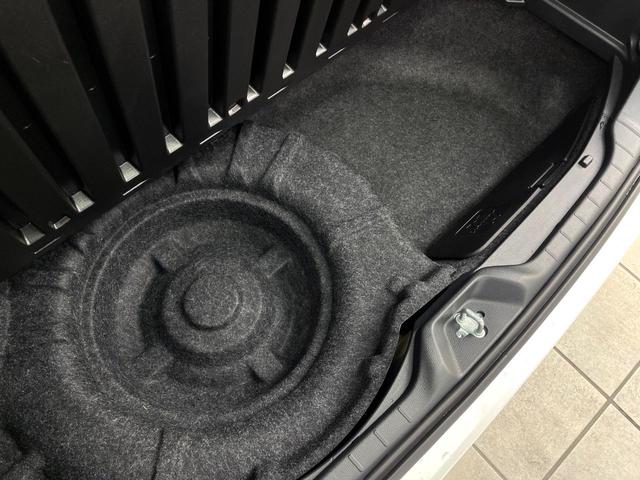 ヴォクシー ハイブリッドS-Z 後席モニター 10.5インチディスプレイ 全周囲カメラ 両側電動スライドドア ETC2.0 セーフティセンス LEDヘッドライト CD/DVD ドラレコ レーダークルーズコントロール 禁煙車(46枚目)