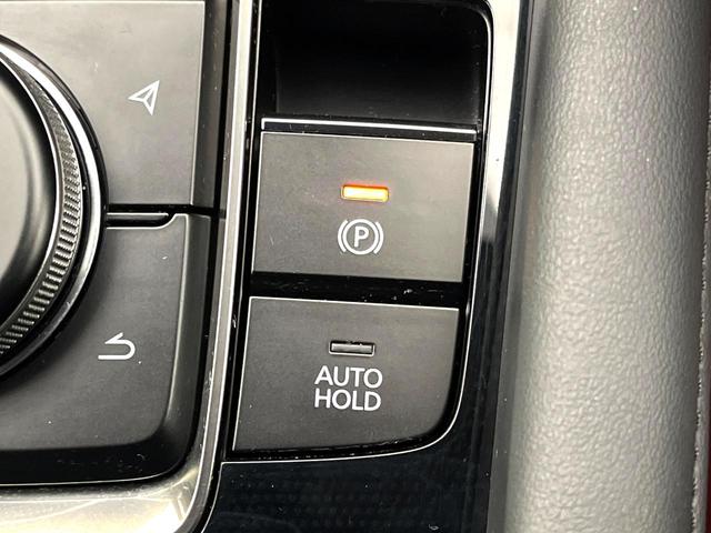 MAZDA3ファストバック Xバーガンディ セレクション 全周囲カメラ 衝突被害軽減システム レーダークルーズ 禁煙車 レザーシート パワーシート コーナーセンサー スマートキー LEDヘッド ビルトインETC オートハイビーム 車線逸脱警報 オートライト(32枚目)