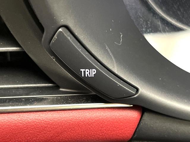 MAZDA3ファストバック Xバーガンディ セレクション 全周囲カメラ 衝突被害軽減システム レーダークルーズ 禁煙車 レザーシート パワーシート コーナーセンサー スマートキー LEDヘッド ビルトインETC オートハイビーム 車線逸脱警報 オートライト(43枚目)