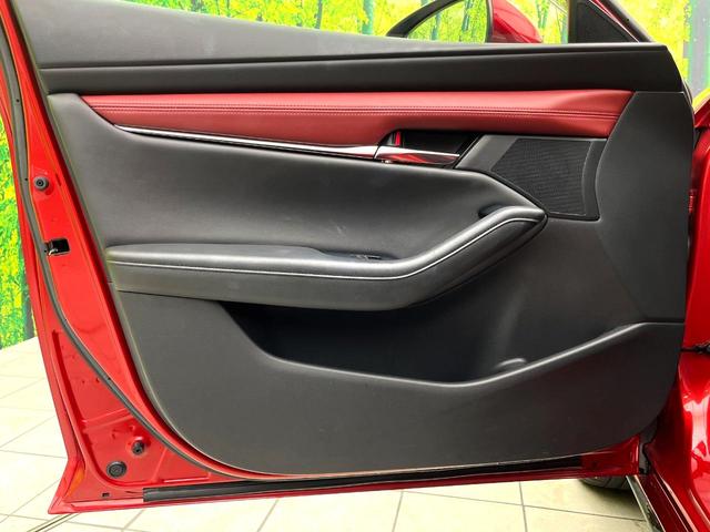 MAZDA3ファストバック Xバーガンディ セレクション 全周囲カメラ 衝突被害軽減システム レーダークルーズ 禁煙車 レザーシート パワーシート コーナーセンサー スマートキー LEDヘッド ビルトインETC オートハイビーム 車線逸脱警報 オートライト(51枚目)