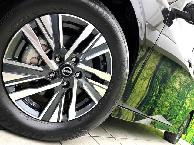 セレナ e-パワー ハイウェイスターV フリップダウンモニター 純正12インチナビ 全周囲カメラ プロパイロット 禁煙車 デジタルインナーミラー 両側電動スライドドア シートヒーター ステアリングヒーター LEDヘッド スマートキー ETC(13枚目)