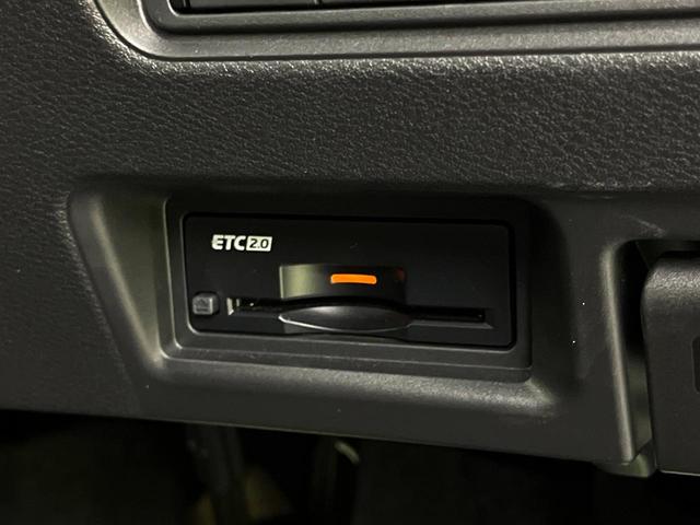 セレナ e-パワー ハイウェイスターV フリップダウンモニター 純正12インチナビ 全周囲カメラ プロパイロット 禁煙車 デジタルインナーミラー 両側電動スライドドア シートヒーター ステアリングヒーター LEDヘッド スマートキー ETC(26枚目)