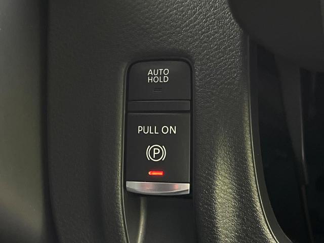 セレナ e-パワー ハイウェイスターV フリップダウンモニター 純正12インチナビ 全周囲カメラ プロパイロット 禁煙車 デジタルインナーミラー 両側電動スライドドア シートヒーター ステアリングヒーター LEDヘッド スマートキー ETC(27枚目)