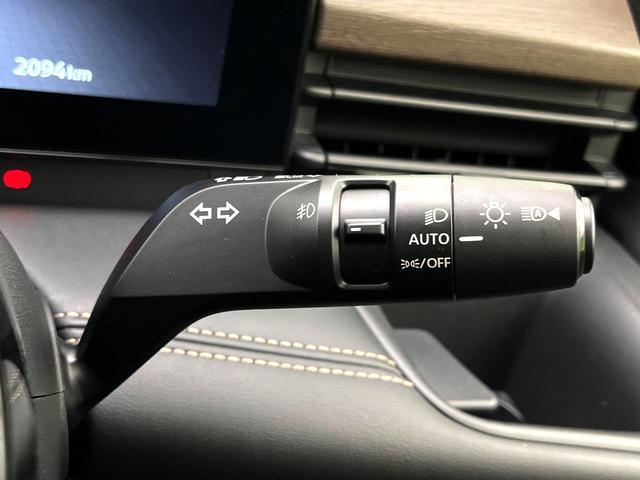 セレナ e-パワー ハイウェイスターV フリップダウンモニター 純正12インチナビ 全周囲カメラ プロパイロット 禁煙車 デジタルインナーミラー 両側電動スライドドア シートヒーター ステアリングヒーター LEDヘッド スマートキー ETC(29枚目)