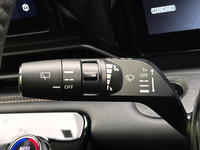 セレナ e-パワー ハイウェイスターV フリップダウンモニター 純正12インチナビ 全周囲カメラ プロパイロット 禁煙車 デジタルインナーミラー 両側電動スライドドア シートヒーター ステアリングヒーター LEDヘッド スマートキー ETC(30枚目)