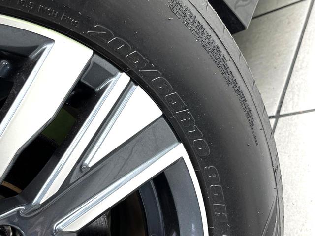 セレナ e-パワー ハイウェイスターV フリップダウンモニター 純正12インチナビ 全周囲カメラ プロパイロット 禁煙車 デジタルインナーミラー 両側電動スライドドア シートヒーター ステアリングヒーター LEDヘッド スマートキー ETC(61枚目)