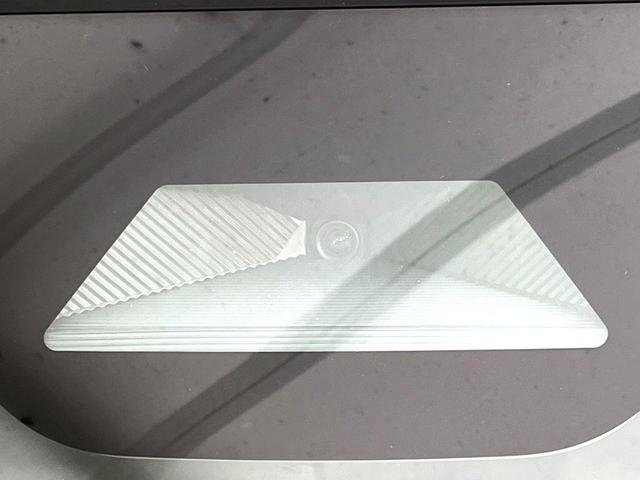 Ｎ－ＢＯＸ ベースグレード　禁煙車　ホンダセンシング　Ｈｏｎｄａスマートキー　パワースライドドア　　アダプティブクルーズコントロール　フロアマット　ＬＥＤヘッドライト　オートライト　電子パーキングブレーキ　電動格納ミラー（5枚目）