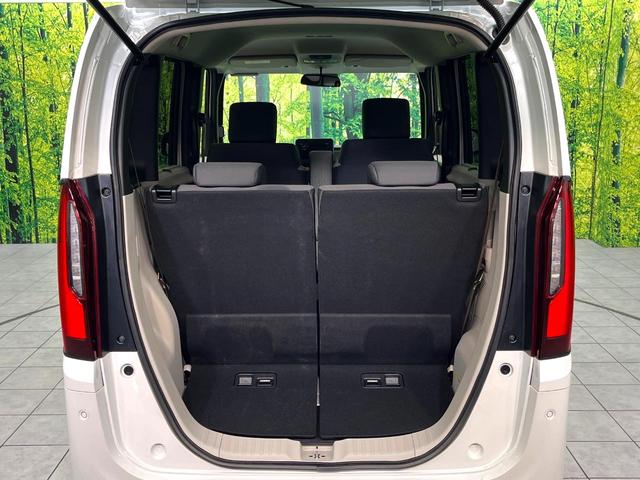 Ｎ－ＢＯＸ ベースグレード　禁煙車　ホンダセンシング　Ｈｏｎｄａスマートキー　パワースライドドア　　アダプティブクルーズコントロール　フロアマット　ＬＥＤヘッドライト　オートライト　電子パーキングブレーキ　電動格納ミラー（10枚目）