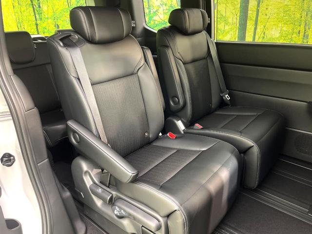 ステップワゴン ｅ：ＨＥＶスパーダ　登録済未使用車　純正１１．４型ナビ　バックカメラ　アダプティブクルーズコントロール　ブラインドスポットモニター　両側電動スライドドア　パワーバックドア　ＬＥＤヘッド　ハーフレザーシート　電子パーキング（9枚目）