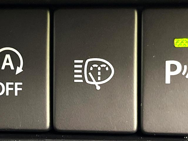 ジムニー ＸＣ　届出済未使用車　ターボ　４ＷＤ　スズキセーフティーサポート　スマートキー　シートヒーター　車線逸脱警報　ダウンヒルアシスト　純正１６インチアルミホイール　ＬＥＤヘッドライト　純正革巻きステアリング（31枚目）