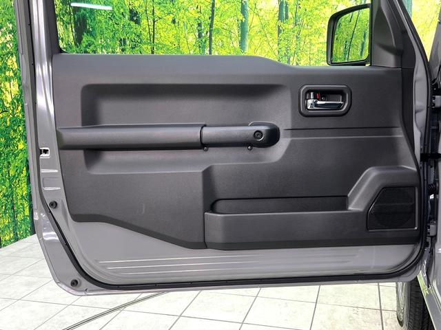 ジムニー ＸＣ　届出済未使用車　ターボ　４ＷＤ　スズキセーフティーサポート　スマートキー　シートヒーター　車線逸脱警報　ダウンヒルアシスト　純正１６インチアルミホイール　ＬＥＤヘッドライト　純正革巻きステアリング（41枚目）