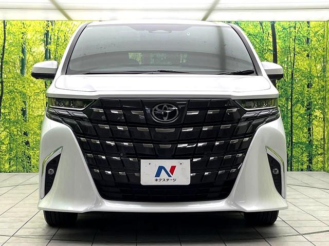 アルファードハイブリッド Ｚ　左右独立ムーンルーフ　１４インチディスプレイ　１４インチフリップダウン　全周囲カメラ　禁煙車　デジタルインナーミラー　シートベンチレーション　ブラインドスポット　ＥＴＣ　ドラレコ　パワーバックドア（14枚目）