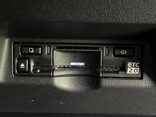 アルファードハイブリッド Ｚ　左右独立ムーンルーフ　１４インチディスプレイ　１４インチフリップダウン　全周囲カメラ　禁煙車　デジタルインナーミラー　シートベンチレーション　ブラインドスポット　ＥＴＣ　ドラレコ　パワーバックドア（52枚目）