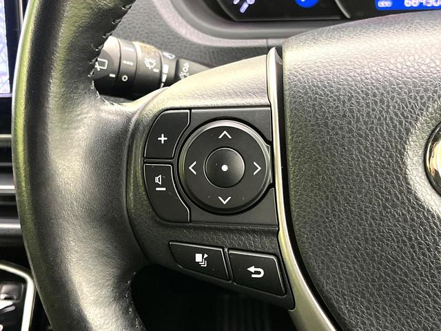 ヴォクシー ZS 煌 セーフティセンス 純正9インチナビ バックカメラ 両側電動ドア フルセグTV スマートキー ETC 禁煙車 LEDヘッド ダブルエアコン Bluetooth再生 スマートキー クルーズコントロール(26枚目)