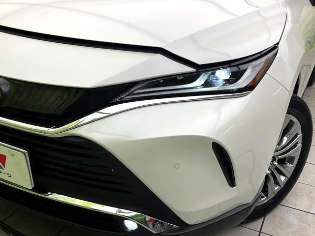 ハリアーハイブリッド Z レザーパッケージ 禁煙車 サンルーフ 純正12.3インチナビ デジタルインナーミラー シートヒーター LEDヘッドライト 純正19インチアルミ パワーバックドア コーナーセンサー パワーシート ETC(12枚目)