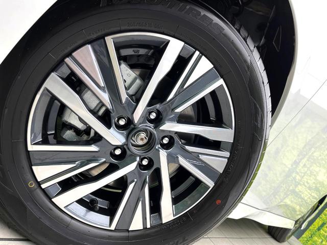 セレナ e-パワー ハイウェイスターV 登録済未使用車 純正12.3インチナビ アラウンドビューモニター プロパイロット ハンズフリー付両側パワースライドドア リアオートエアコン クリアランスソナー フルセグTV ETC スマートキー(13枚目)