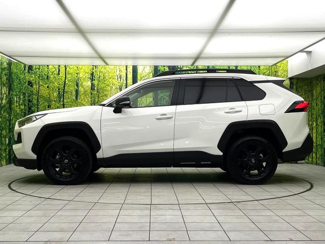 RAV4 アドベンチャー オフロードパッケージII 禁煙車 4WD 全周囲カメラ 衝突被害軽減システム レーダークルーズ シートベンチレーション パワーシート パワーバックドア コーナーセンサー デジタルインナーミラー ルーフレール ETC2.0(62枚目)