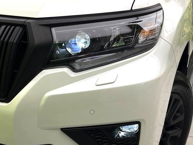 ランドクルーザープラド ＴＸ　Ｌパッケージ　マットブラックエディション　サンルーフ　メーカーオプションナビ　アラウンドビューモニター　７人乗り　レーダークルーズコントロール　シートベンチレーション　パワーシート　スマートキー　クリアランスソナー　ＥＴＣ　フルセグ　禁煙車（12枚目）