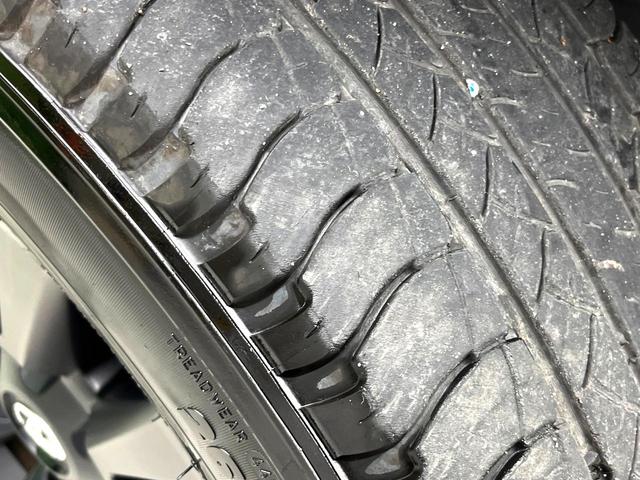 ランドクルーザープラド ＴＸ　Ｌパッケージ　マットブラックエディション　サンルーフ　メーカーオプションナビ　アラウンドビューモニター　７人乗り　レーダークルーズコントロール　シートベンチレーション　パワーシート　スマートキー　クリアランスソナー　ＥＴＣ　フルセグ　禁煙車（64枚目）