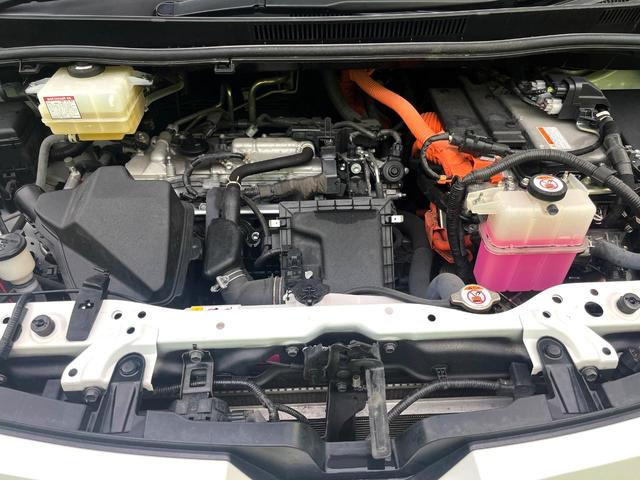 ヴォクシー ハイブリッドZS 煌III 禁煙車 純正9型ナビ フリップダウンモニター セーフティセンス バックカメラ 両側電動スライドドア シートヒーター ハーフレザーシート ETC 純正16インチアルミホイール スマートキー(18枚目)