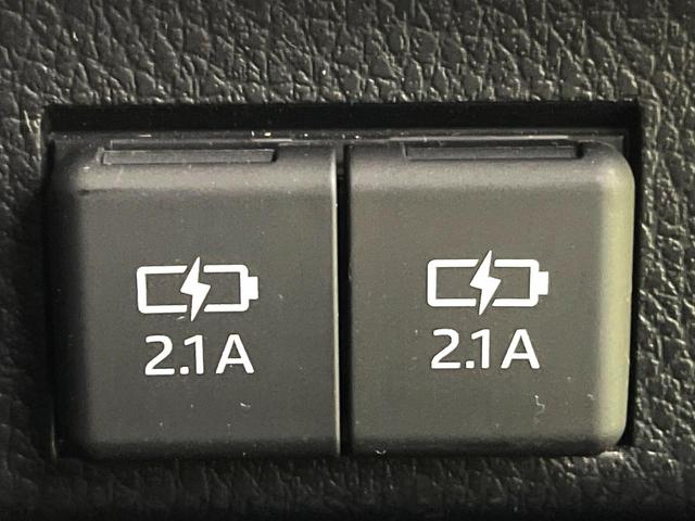 ヴォクシー ハイブリッドZS 煌III 禁煙車 純正9型ナビ フリップダウンモニター セーフティセンス バックカメラ 両側電動スライドドア シートヒーター ハーフレザーシート ETC 純正16インチアルミホイール スマートキー(25枚目)