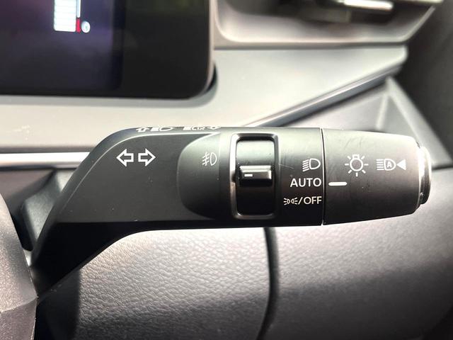 ノート Ｘ　禁煙車　メーカー９型ナビ　全周囲カメラ　プロパイロット　ブラインドスポットモニター　ＥＴＣ　デジタルインナーミラー　コーナーセンサー　電子パーキング　オートブレーキホールド　スマートキー（23枚目）