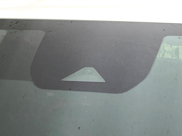 ノート Ｘ　禁煙車　メーカー９型ナビ　全周囲カメラ　プロパイロット　ブラインドスポットモニター　ＥＴＣ　デジタルインナーミラー　コーナーセンサー　電子パーキング　オートブレーキホールド　スマートキー（44枚目）