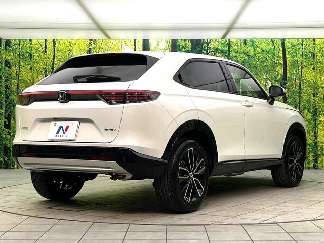 ヴェゼル e:HEV Z 登録済未使用車 9インチホンダコネクトディスプレイ 全周囲カメラ ETC2.0 電動リアゲート パドルシフト LEDヘッド フルセグTV 置くだけ充電 スマートキー シートヒーター オートライト(17枚目)