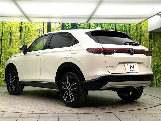 ヴェゼル e:HEV Z 登録済未使用車 9インチホンダコネクトディスプレイ 全周囲カメラ ETC2.0 電動リアゲート パドルシフト LEDヘッド フルセグTV 置くだけ充電 スマートキー シートヒーター オートライト(61枚目)