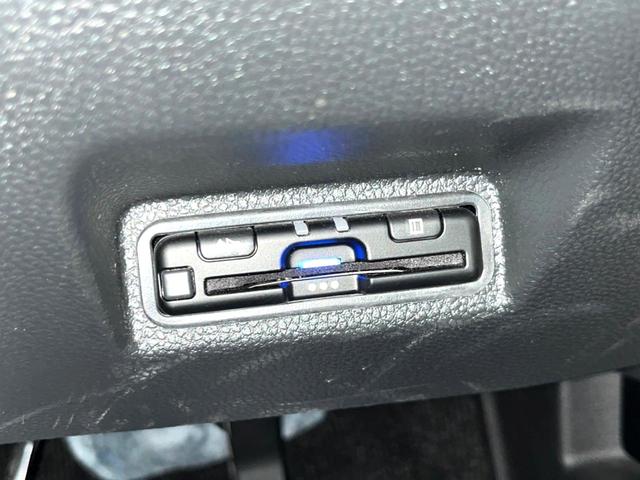 WR-V Z 純正ディスプレイオーディオ バックカメラ アダプティブクルーズコントロール ドライブレコーダー ETC スマートキー Bluetooth再生 オートエアコン LEDヘッドライト 純正17インチアルミ(7枚目)