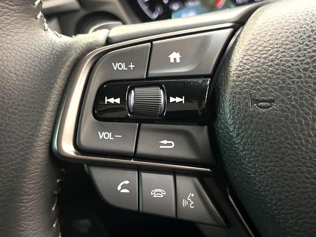 WR-V Z 純正ディスプレイオーディオ バックカメラ アダプティブクルーズコントロール ドライブレコーダー ETC スマートキー Bluetooth再生 オートエアコン LEDヘッドライト 純正17インチアルミ(26枚目)