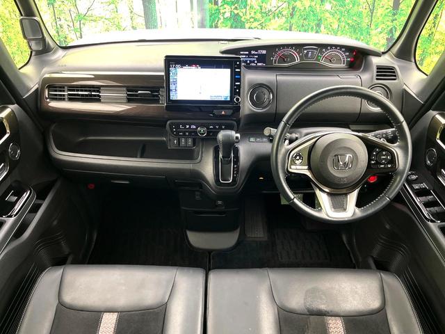 Ｎ－ＢＯＸカスタム Ｇ・Ｌターボホンダセンシング　禁煙車　純正８型ナビ　バックカメラ　両側電動スライドドア　アダプティブクルーズコントロール　シートヒーター　ＥＴＣ　ハーフレザーシート　パドルシフト　オートエアコン　オートライト　スマートキー（2枚目）