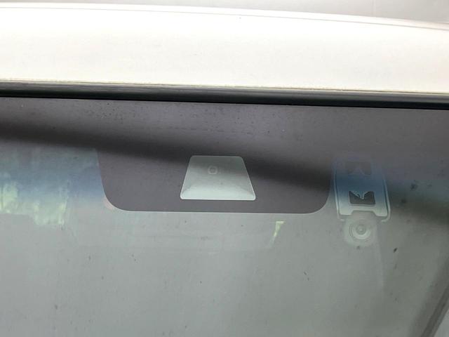 Ｎ－ＢＯＸカスタム Ｇ・Ｌターボホンダセンシング　禁煙車　純正８型ナビ　バックカメラ　両側電動スライドドア　アダプティブクルーズコントロール　シートヒーター　ＥＴＣ　ハーフレザーシート　パドルシフト　オートエアコン　オートライト　スマートキー（3枚目）