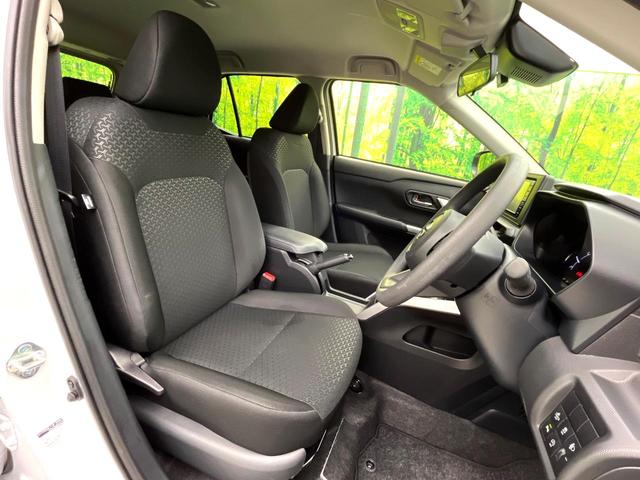 ライズ Ｘ　禁煙車　スマートアシスト　ＳＤナビ　バックカメラ　ＥＴＣ　ＬＥＤヘッド　コーナーセンサー　アイドリングストップ　横滑り防止装置　ヘッドライトレベライザー　スマートキー（8枚目）