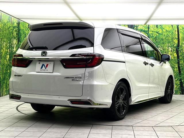 オデッセイハイブリッド e:HEVアブソルート・EX 後席モニター 純正10インチナビ 全周囲カメラ 両側電動スライドドア ブラインドスポットモニター ホンダセンシング ETC2.0 パワーシート シートヒーター 電動リアゲート スマートキー 禁煙車(17枚目)