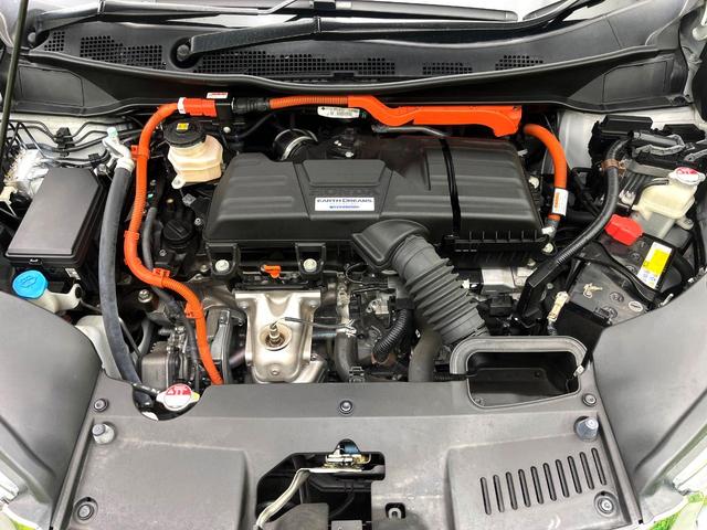 オデッセイハイブリッド e:HEVアブソルート・EX 後席モニター 純正10インチナビ 全周囲カメラ 両側電動スライドドア ブラインドスポットモニター ホンダセンシング ETC2.0 パワーシート シートヒーター 電動リアゲート スマートキー 禁煙車(18枚目)