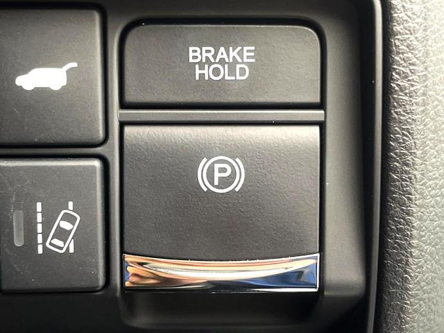 オデッセイハイブリッド e:HEVアブソルート・EX 後席モニター 純正10インチナビ 全周囲カメラ 両側電動スライドドア ブラインドスポットモニター ホンダセンシング ETC2.0 パワーシート シートヒーター 電動リアゲート スマートキー 禁煙車(35枚目)