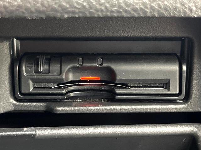 セレナ ハイウェイスターS-HVアドバンスドセーフティパック 両側電動ドア 純正SDナビ 後席モニター 全周囲カメラ 衝突被害軽減システム 禁煙車 ドラレコ コーナーセンサー スマートキー LEDヘッド ビルトインETC クルコン 車線逸脱警報 オートライト(30枚目)