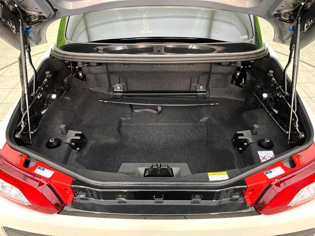 コペン GR スポーツ 禁煙車 5速MT ディスプレイオーディオ バックカメラ シートヒーター オートエアコン ドライブレコーダー LEDヘッド オートライト ETC RECARO製バケットシート スマートキー(10枚目)