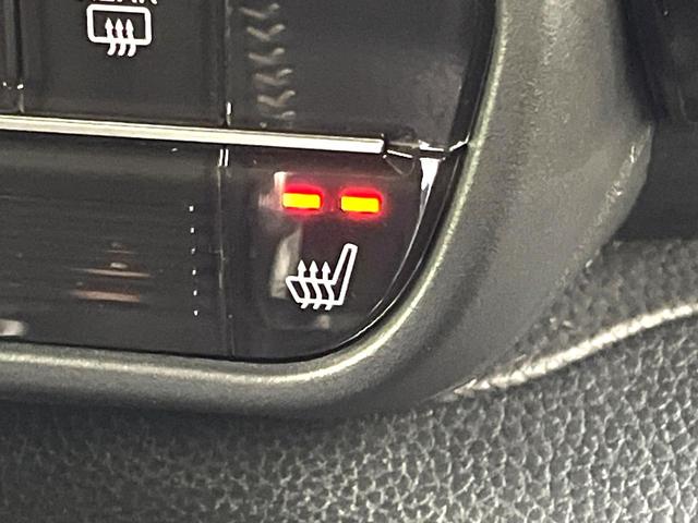 N-BOXカスタム Lターボ 禁煙車 ターボ 両側パワースライドドア ホンダセンシング フルセグTV付ナビ バックカメラ シートヒーター LEDヘッドライト ハーフレザーシート ビルトインETC オートハイビーム 車線逸脱警報(7枚目)