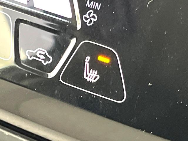 eKワゴン G 禁煙車 SDナビ 全周囲カメラ 三菱イーアシスト シートヒーター クリアランスソナー オートライト スマートキー オートハイビーム 車線逸脱警報 Bluetooth CD DVD 地デジ ドラレコ(6枚目)