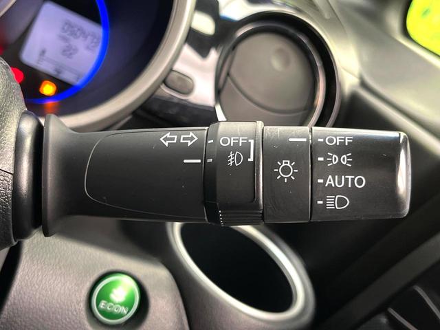 N-BOXカスタム G・ターボLパッケージ 禁煙車 シティブレーキアクティブシステム 純正ナビ バックカメラ 両側電動スライドドア ETC ハーフレザーシート HIDライト 横滑り防止装置 オートライト オートエアコン スマートキー(28枚目)