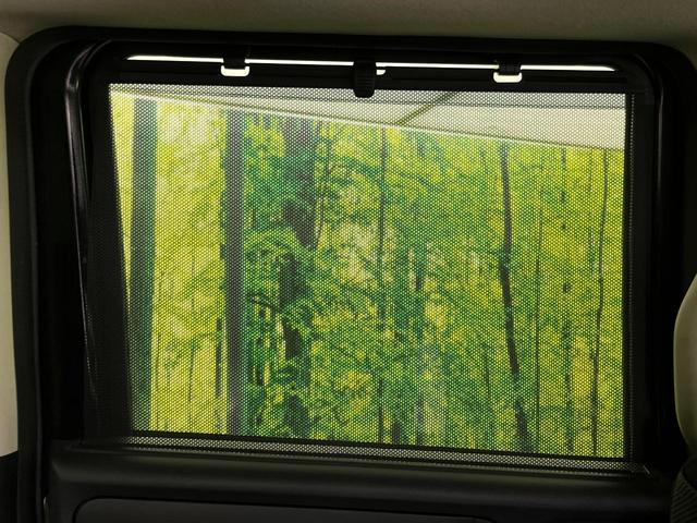 Ｎ－ＢＯＸ Ｇ・Ｌパッケージ　禁煙車　ＳＤナビ　バックカメラ　片側パワースライドドア　オートエアコン　スマートキー　パワーウィンドウ　電動格納ミラー　フロアマット　ドアバイザー　横滑り防止装置　ＥＴＣ（46枚目）